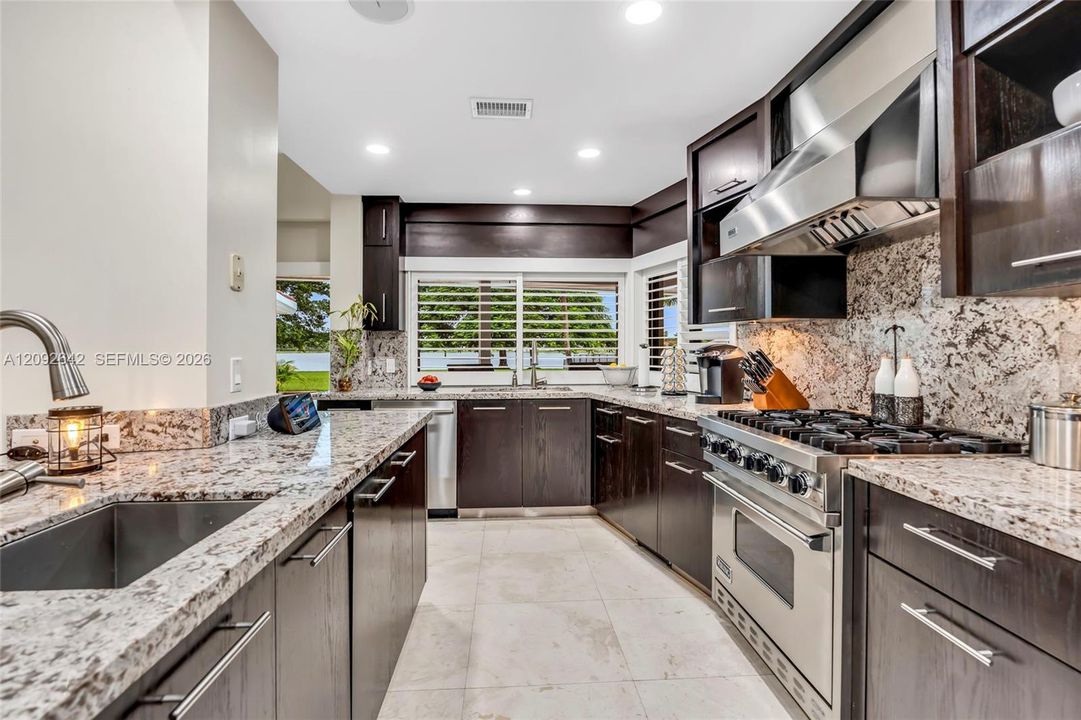 For Sale: $1,650,000 (4 beds, 2 baths, 3626 Square Feet)