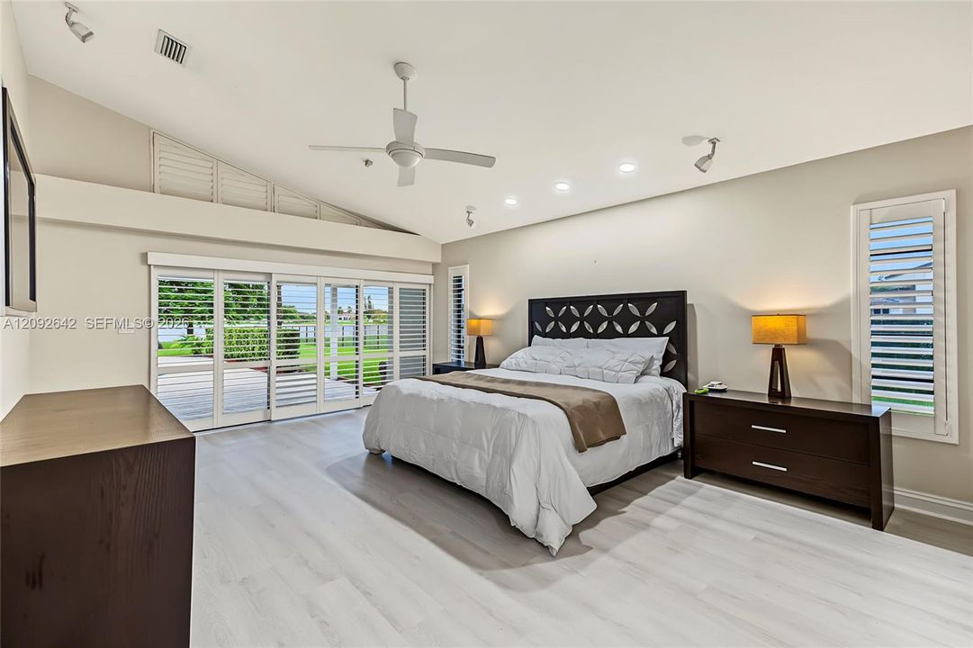 For Sale: $1,650,000 (4 beds, 2 baths, 3626 Square Feet)