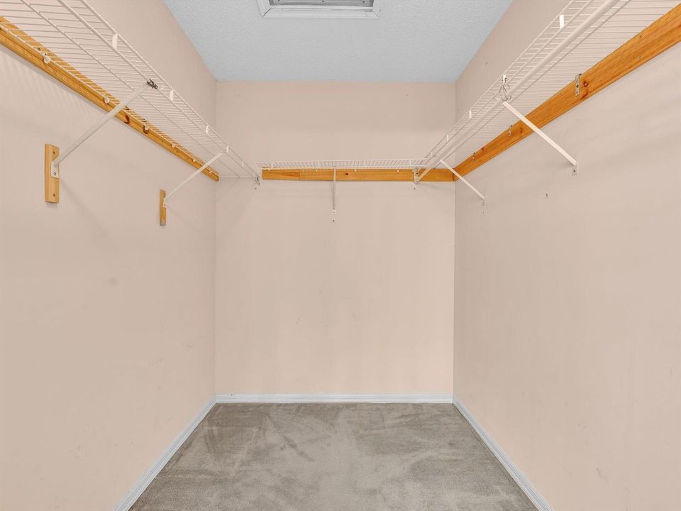 walk-in closet