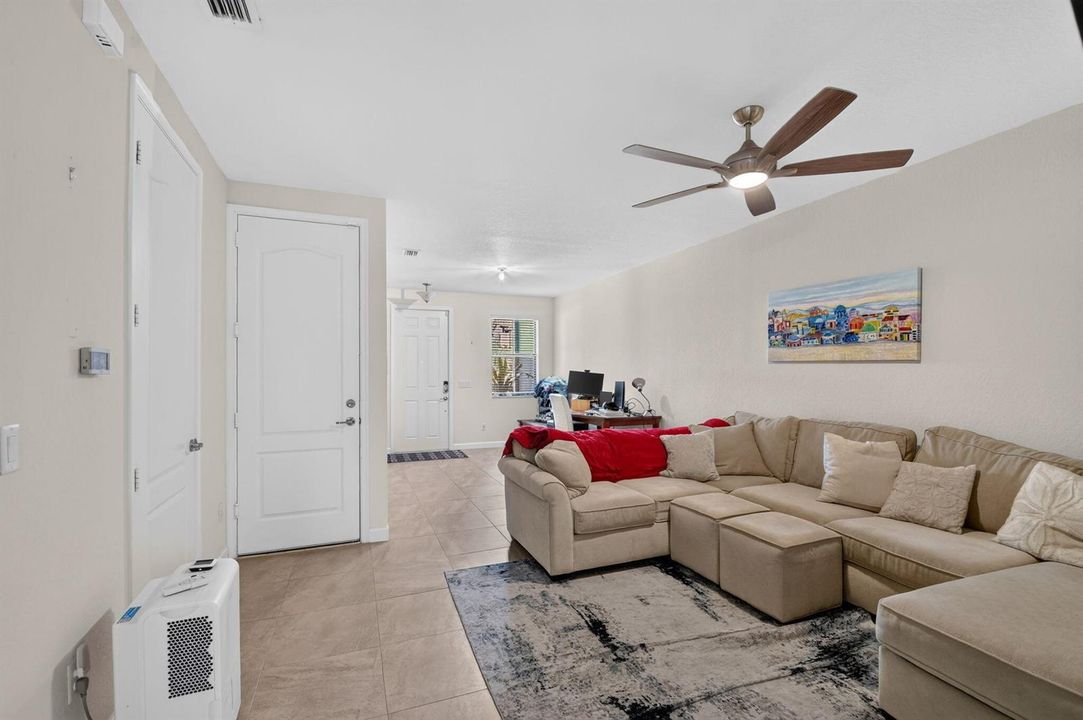 Living Area 6