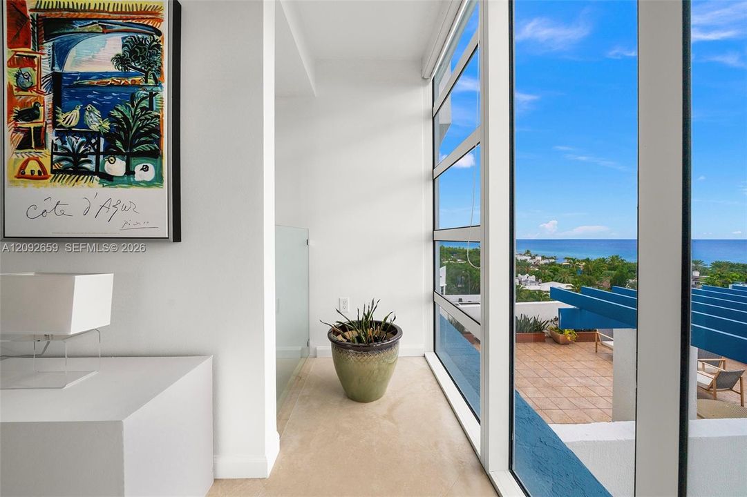 For Sale: $1,325,000 (2 beds, 2 baths, 1445 Square Feet)