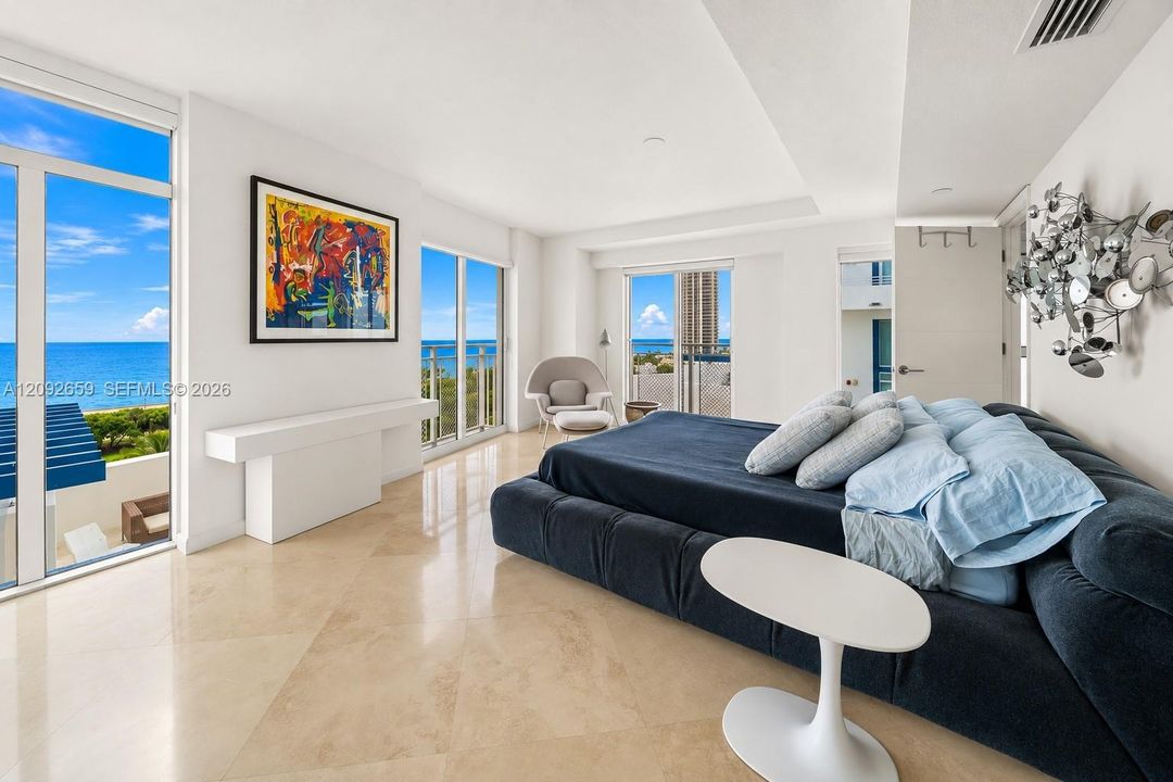 For Sale: $1,325,000 (2 beds, 2 baths, 1445 Square Feet)