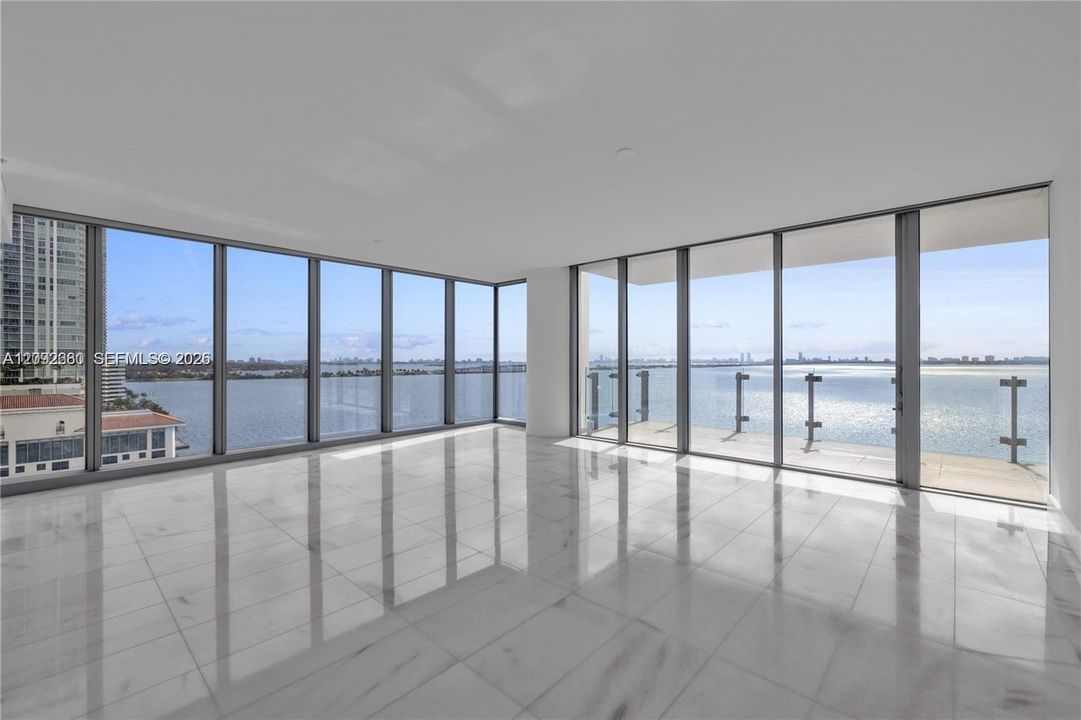 En Venta: $2,960,000 (3 camas, 4 baños, 2368 Pies cuadrados)