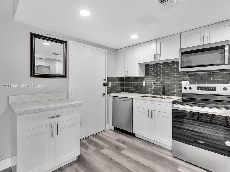 En Venta: $349,000 (1 camas, 1 baños, 1040 Pies cuadrados)