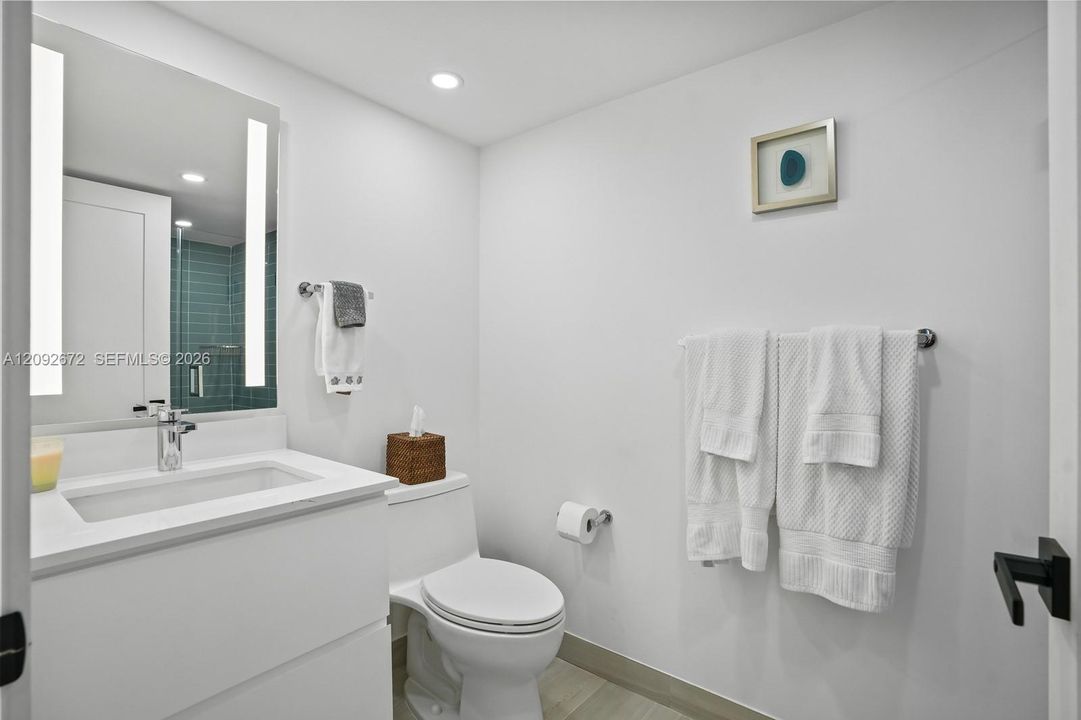 For Rent: $4,700 (2 beds, 2 baths, 1822 Square Feet)