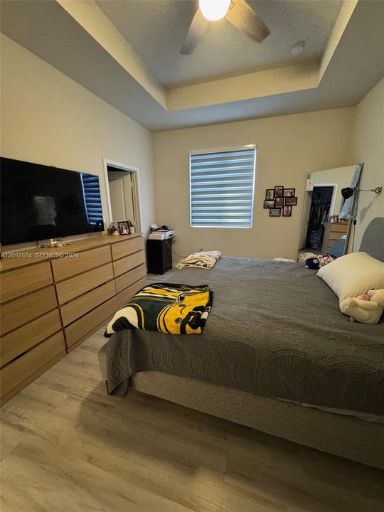 En Venta: $435,000 (3 camas, 2 baños, 1530 Pies cuadrados)