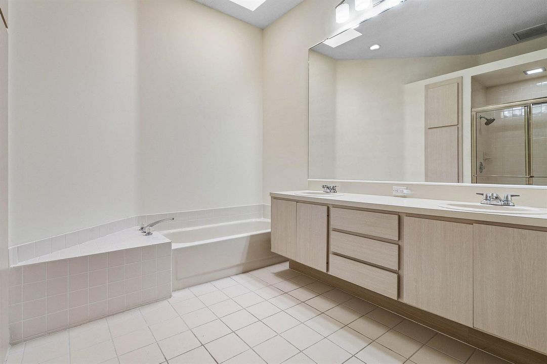 023-7708SoutheastBayCedarCircle-HobeSoun