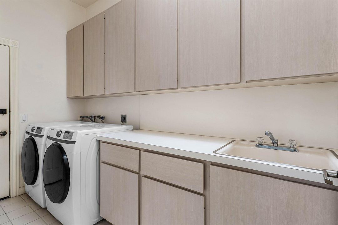029-7708SoutheastBayCedarCircle-HobeSoun