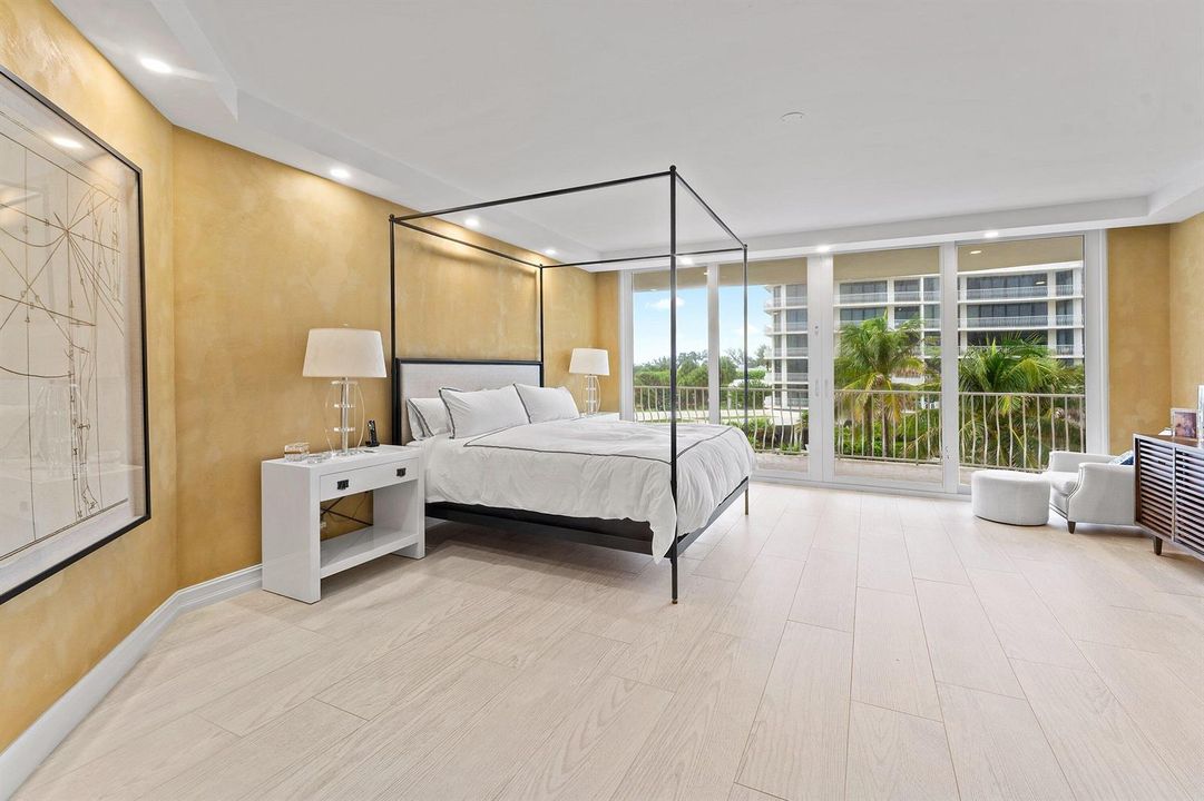 024-2000SouthOceanBoulevard-204S-PalmBea