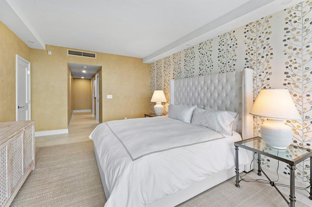 021-2000SouthOceanBoulevard-204S-PalmBea