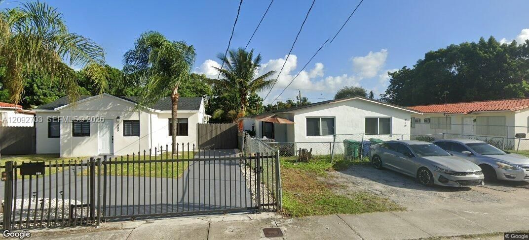 En Venta: $599,000 (0 camas, 0 baños, 1430 Pies cuadrados)