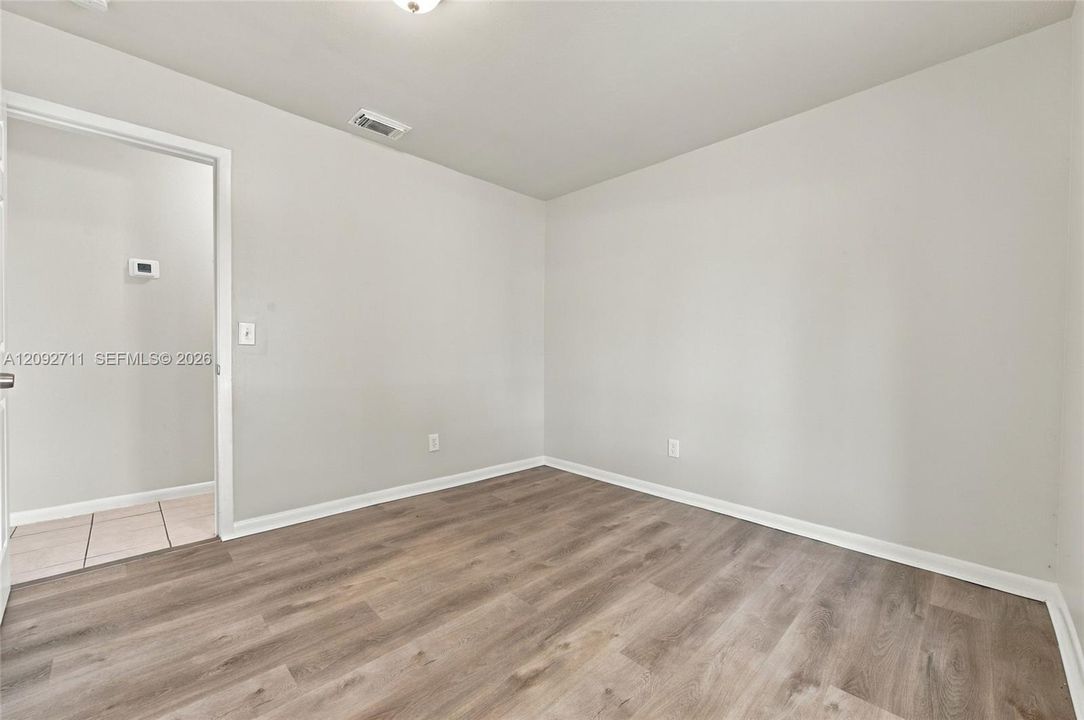 En Venta: $339,900 (3 camas, 2 baños, 1704 Pies cuadrados)