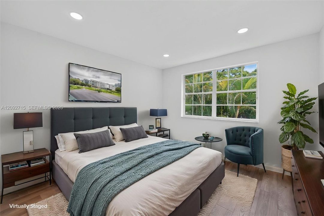 En Venta: $699,000 (5 camas, 2 baños, 2820 Pies cuadrados)