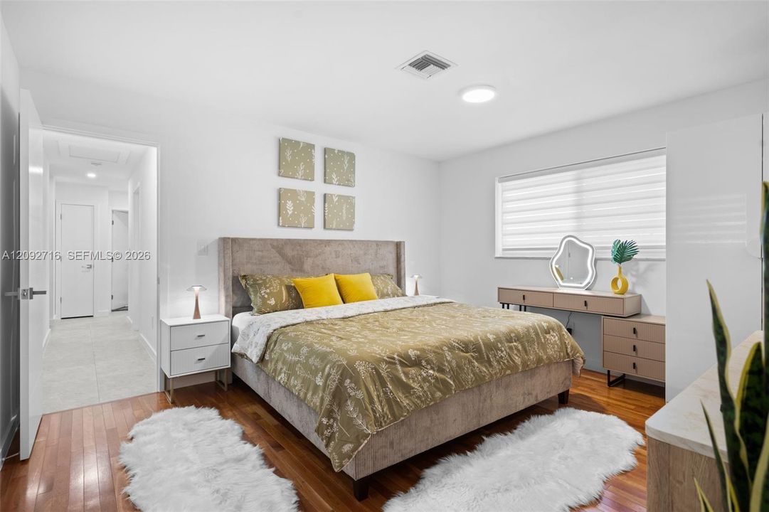 В аренду: $5,990 (3 спален, 2 ванн, 1481 Квадратных фут)