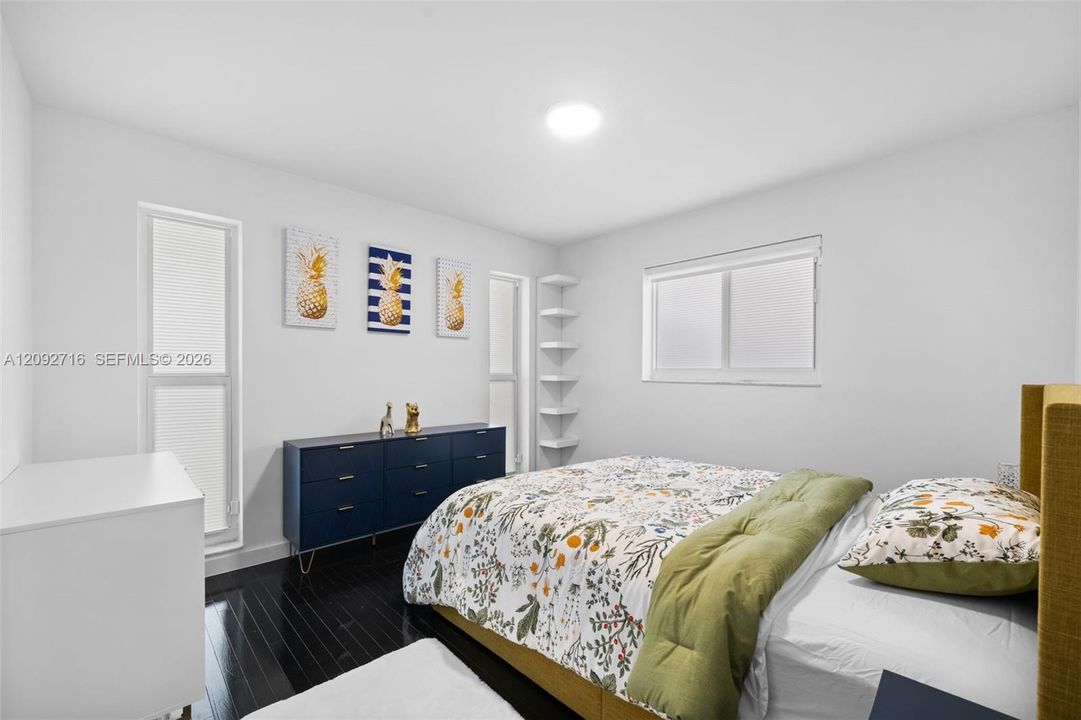 В аренду: $5,990 (3 спален, 2 ванн, 1481 Квадратных фут)