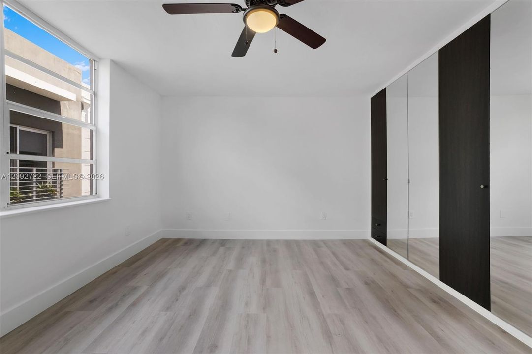 En Venta: $283,900 (1 camas, 1 baños, 660 Pies cuadrados)