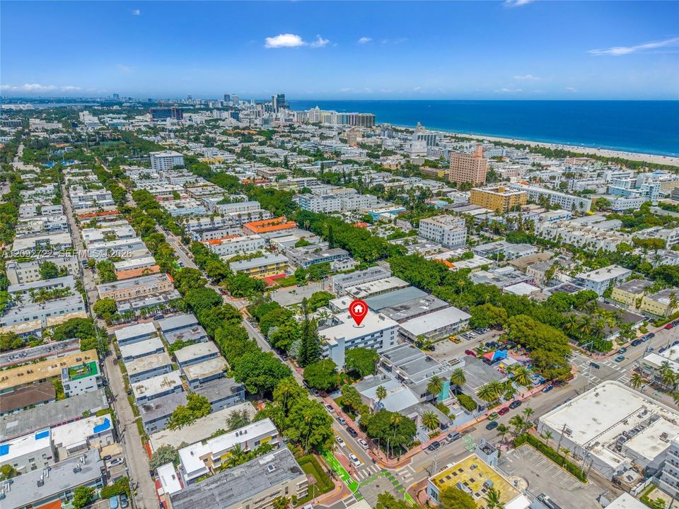 Active With Contract: $283,900 (1 beds, 1 baths, 660 Square Feet)