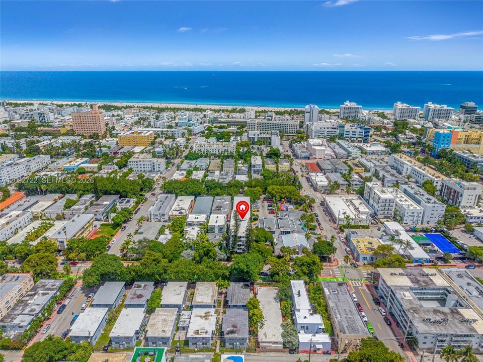 Active With Contract: $283,900 (1 beds, 1 baths, 660 Square Feet)