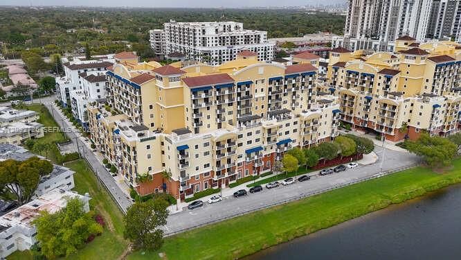 For Rent: $5,000 (2 beds, 2 baths, 2182 Square Feet)