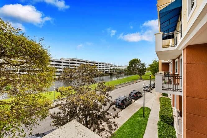 For Rent: $5,000 (2 beds, 2 baths, 2182 Square Feet)