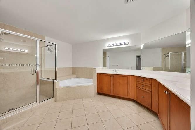 For Rent: $5,000 (2 beds, 2 baths, 2182 Square Feet)