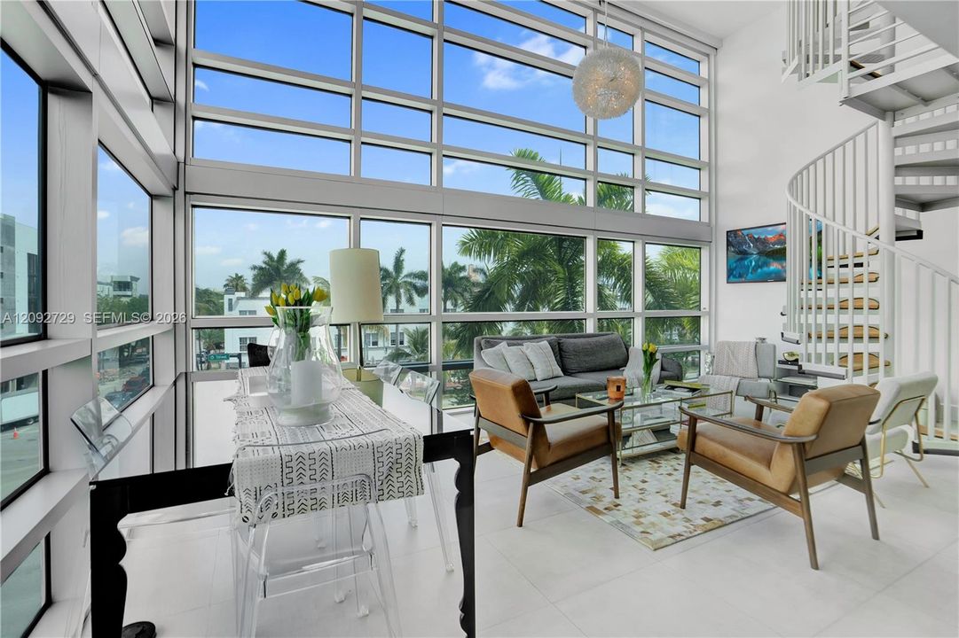 En Venta: $1,299,000 (2 camas, 2 baños, 1115 Pies cuadrados)