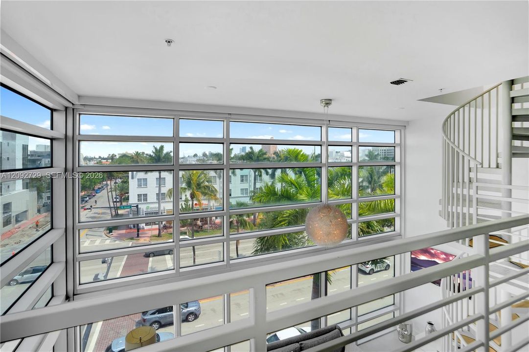 En Venta: $1,299,000 (2 camas, 2 baños, 1115 Pies cuadrados)