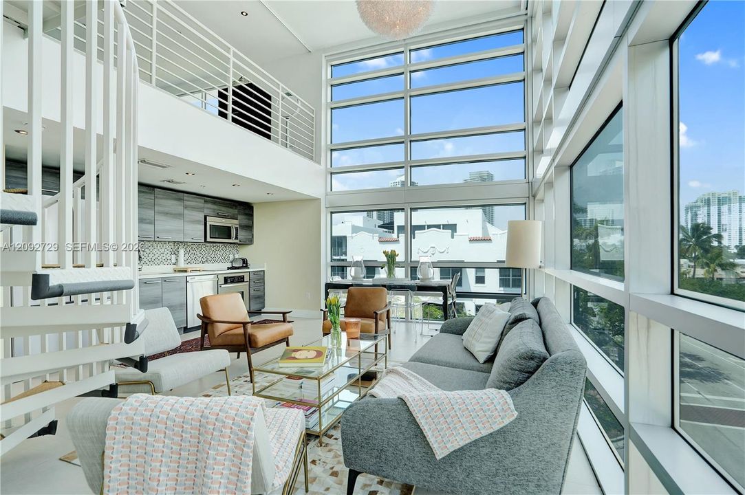 En Venta: $1,299,000 (2 camas, 2 baños, 1115 Pies cuadrados)