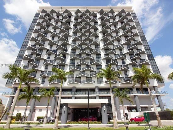 For Rent: $3,350 (2 beds, 2 baths, 960 Square Feet)