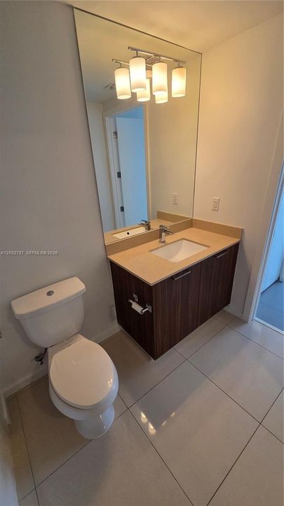 For Rent: $3,350 (2 beds, 2 baths, 960 Square Feet)