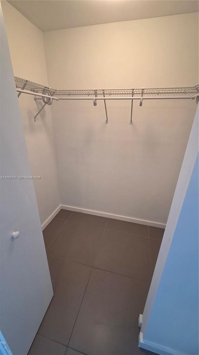 For Rent: $3,350 (2 beds, 2 baths, 960 Square Feet)