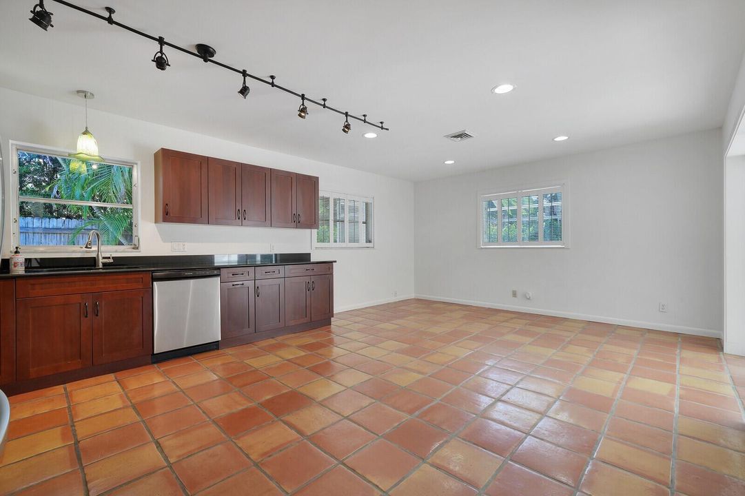 Spacious Kitchen
