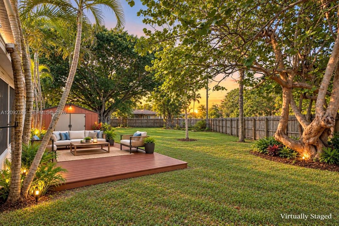 For Sale: $598,000 (3 beds, 3 baths, 1216 Square Feet)