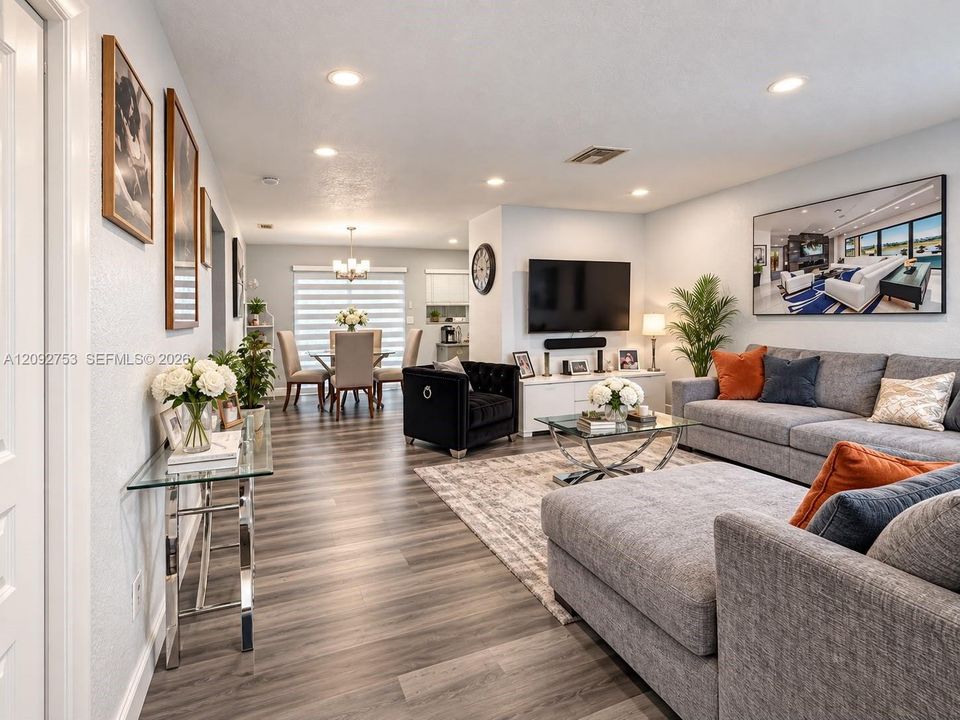 For Rent: $3,459 (3 beds, 2 baths, 1365 Square Feet)