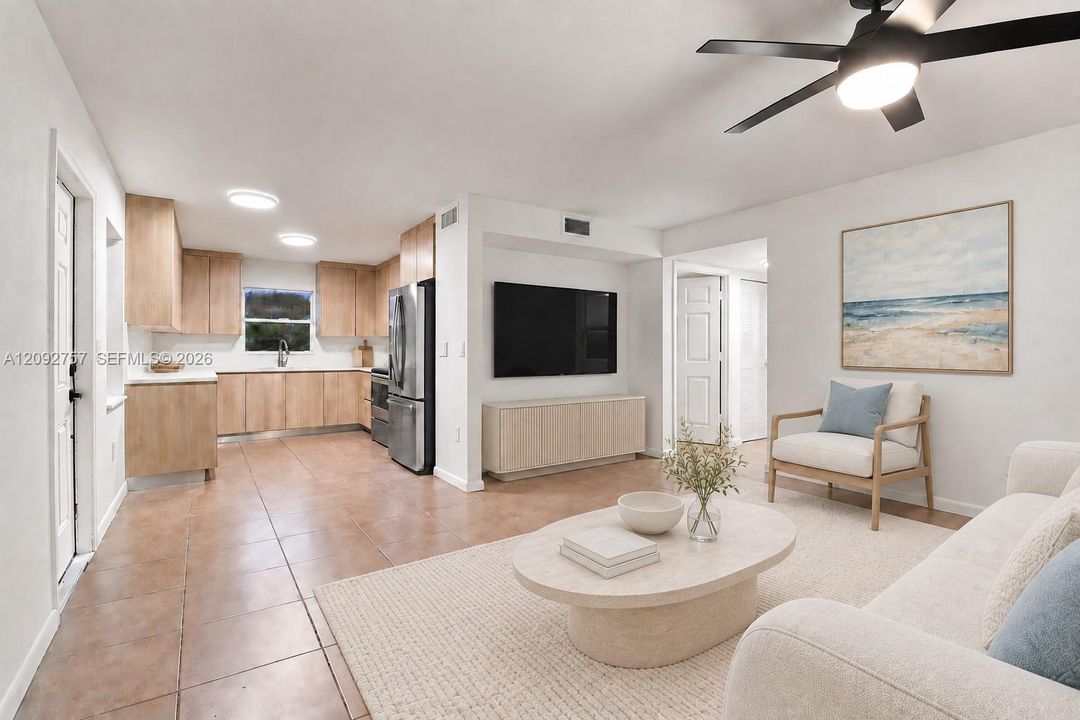 For Rent: $3,700 (4 beds, 2 baths, 1605 Square Feet)