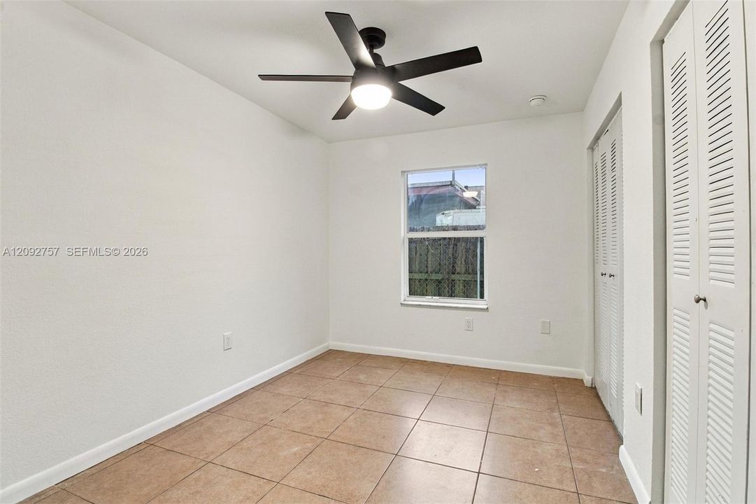 For Rent: $3,700 (4 beds, 2 baths, 1605 Square Feet)