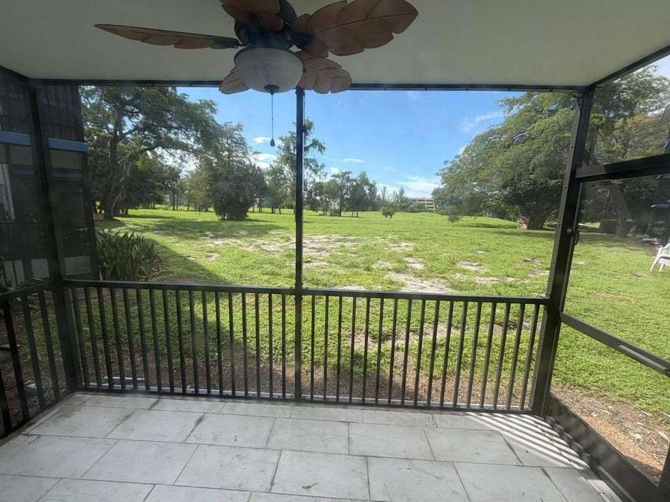 6260 - Patio