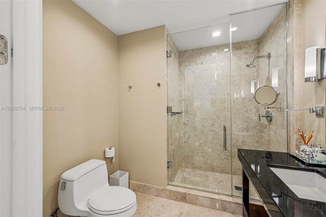 For Sale: $13,900,000 (3 beds, 3 baths, 3524 Square Feet)