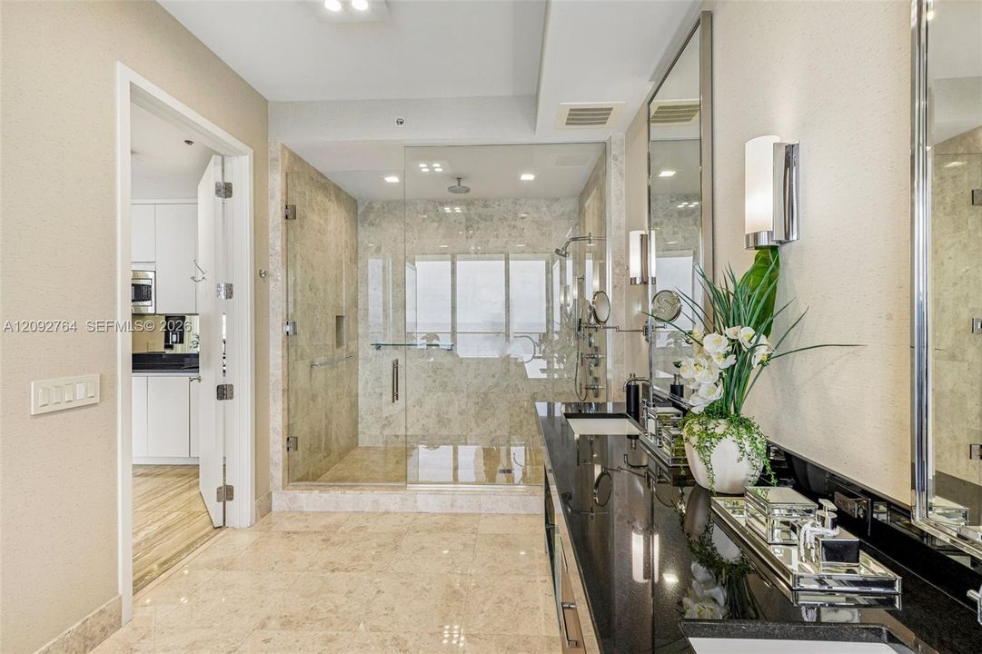 For Sale: $13,900,000 (3 beds, 3 baths, 3524 Square Feet)