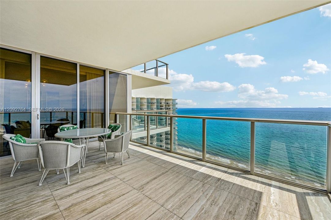For Sale: $13,900,000 (3 beds, 3 baths, 3524 Square Feet)