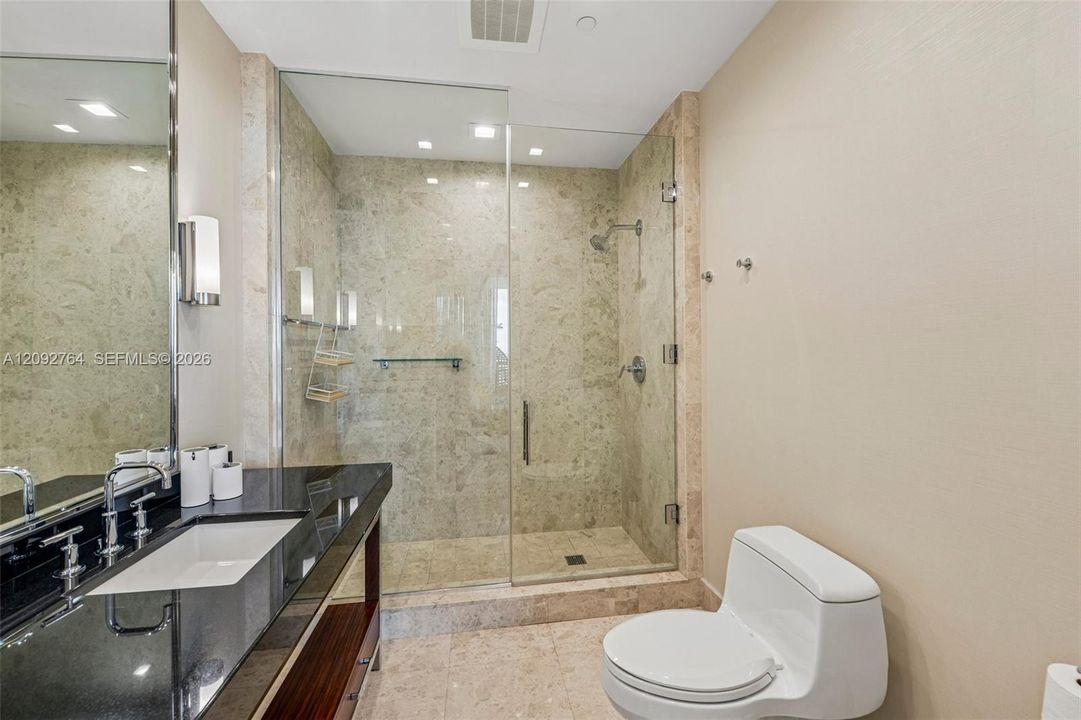 For Sale: $13,900,000 (3 beds, 3 baths, 3524 Square Feet)