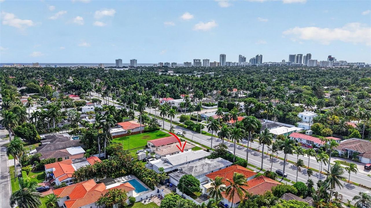 На продажу: $679,000 (3 спален, 2 ванн, 1746 Квадратных фут)