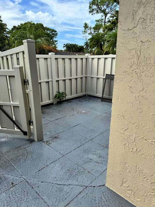 Porch area