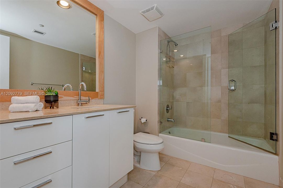 В аренду: $6,900 (2 спален, 2 ванн, 1591 Квадратных фут)