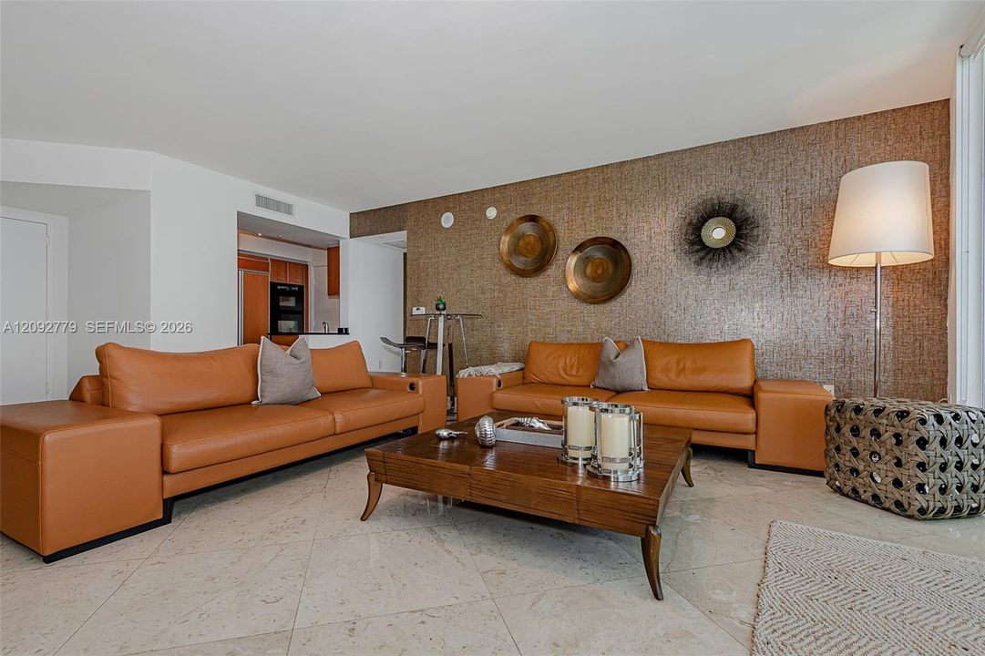 В аренду: $6,900 (2 спален, 2 ванн, 1591 Квадратных фут)
