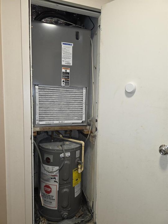 AC UNIT CLSOET