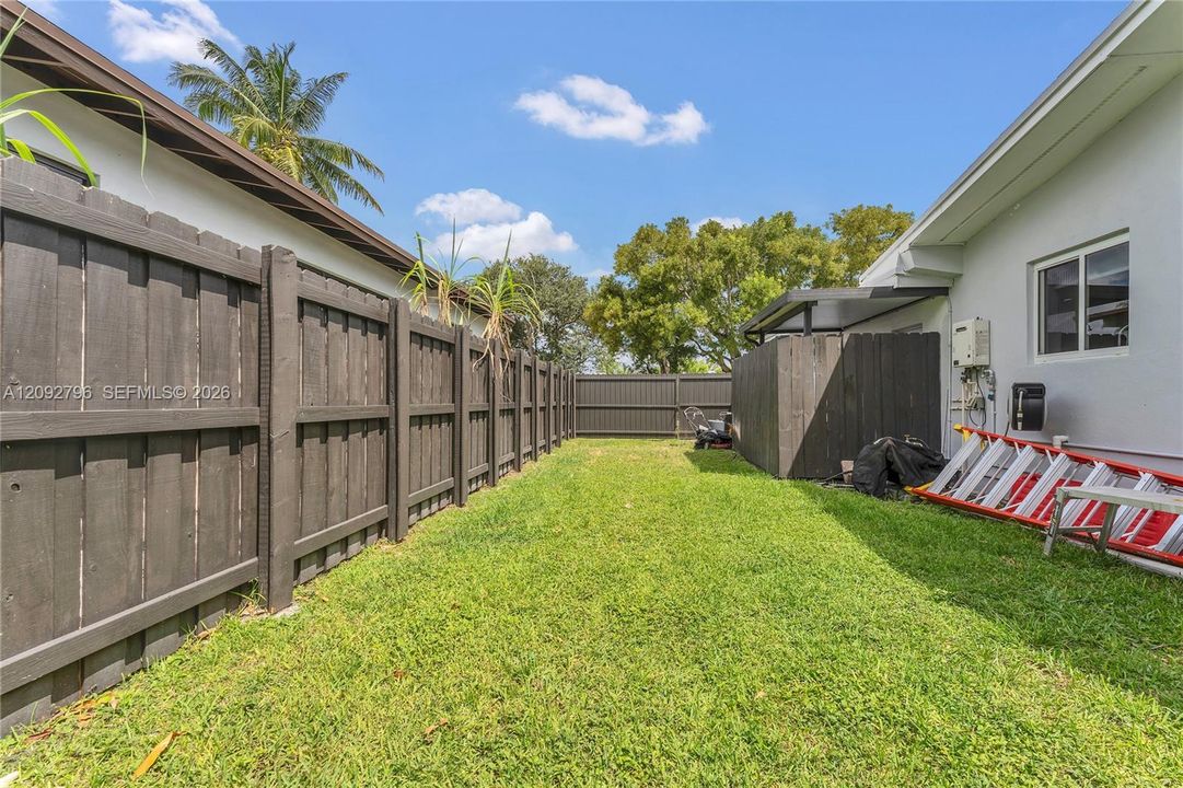 For Rent: $3,700 (3 beds, 2 baths, 1536 Square Feet)
