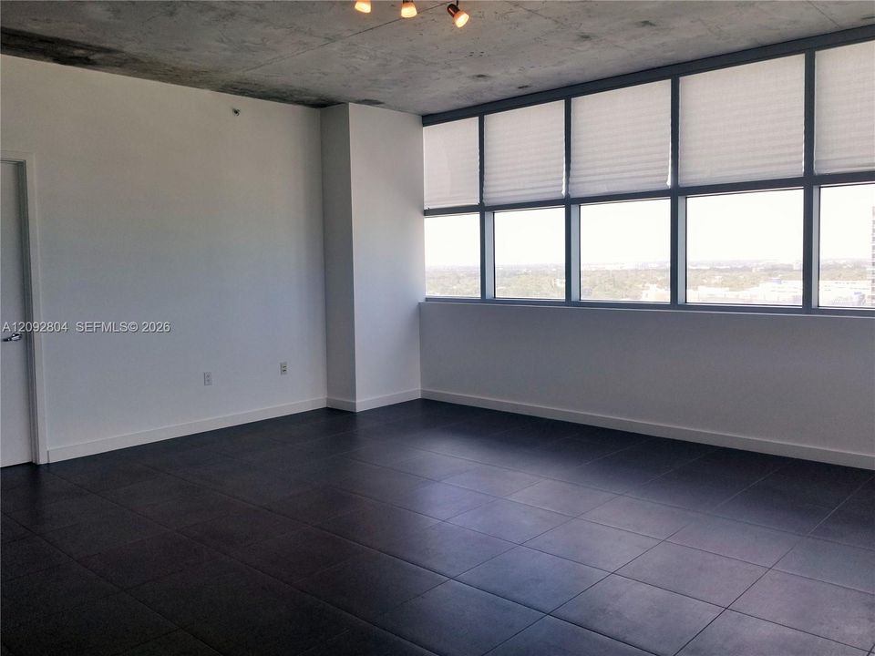 For Rent: $4,200 (2 beds, 2 baths, 1262 Square Feet)