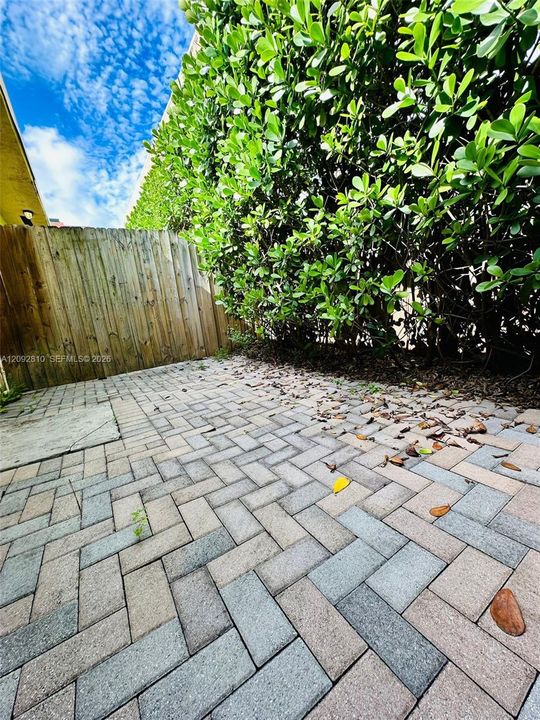 For Rent: $1,600 (0 beds, 1 baths, 0 Square Feet)