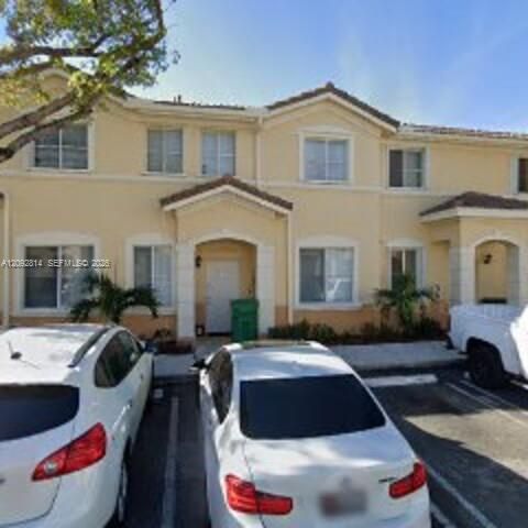 For Rent: $2,900 (3 beds, 2 baths, 1386 Square Feet)